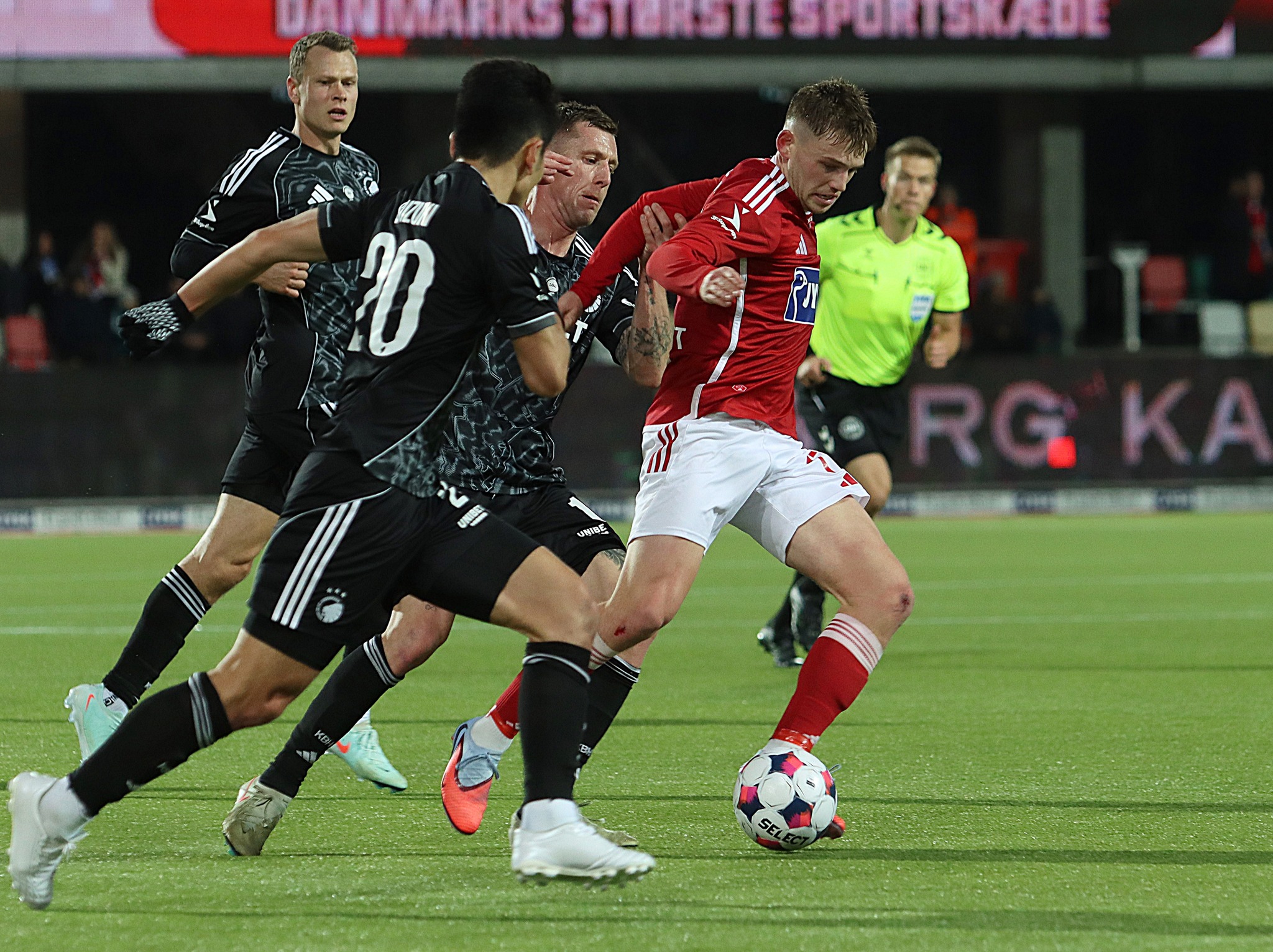 SIF-topscorer kommenterer på vintertransfervinduet