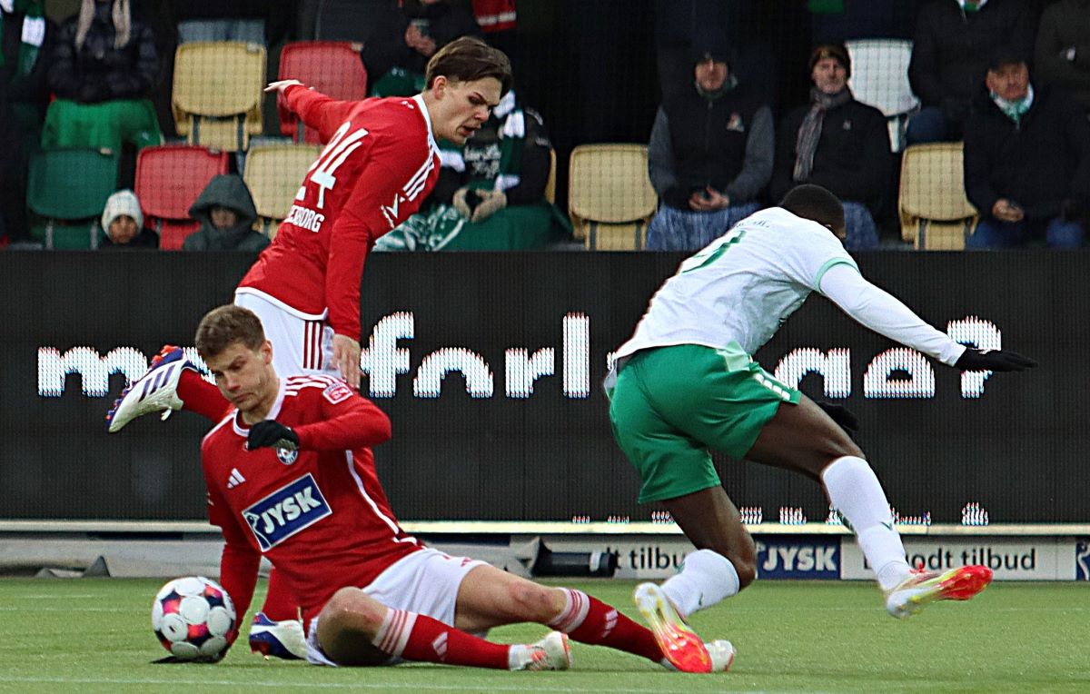 Debut til Priesborg: Sådan klarede han sig i forhold til Ganchas og resten af holdet