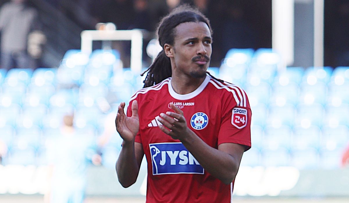 Kollaps i Parken: Silkeborg blev kørt midt over af FCK